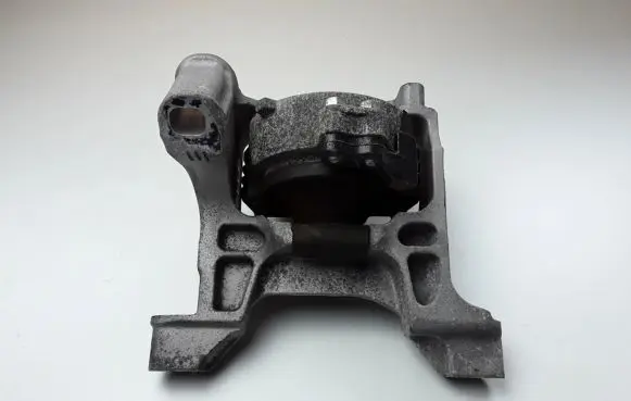 Mazda 6 Engine mount bracket KD45K1442
