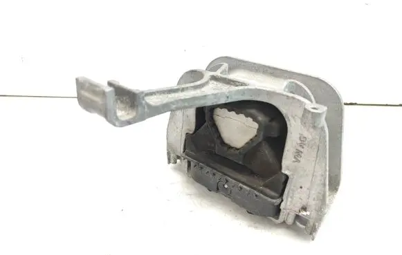 Volkswagen Golf VII Engine mount bracket 5Q0199262BK
