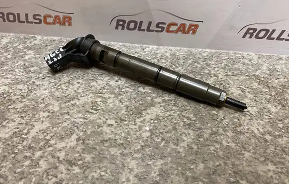 Audi A6 S6 C6 4F Fuel injector 059130277AC 050928