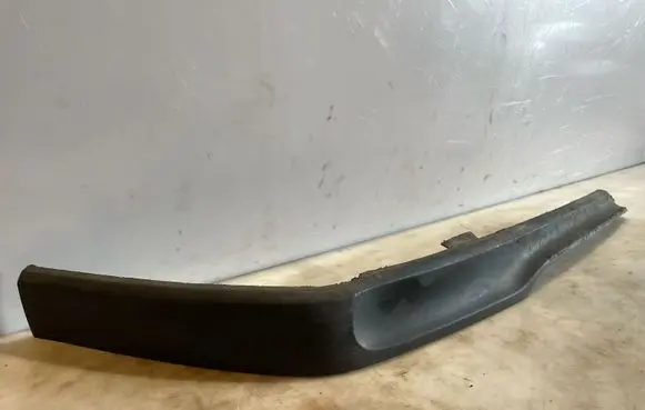 Front bumper lower grill