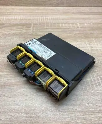 Ford Focus Comfort/convenience module 1S7T15K600FD 5WK8730F