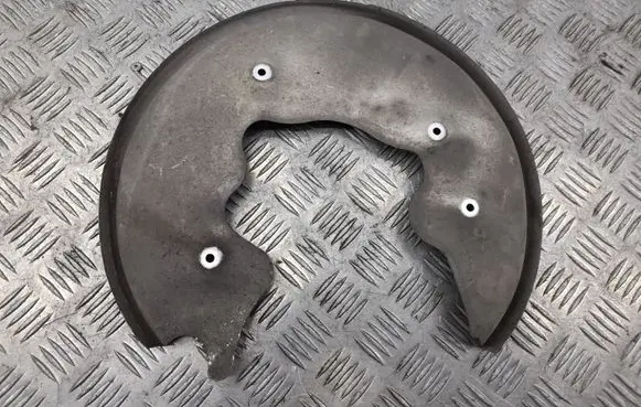 Porsche Macan (95B) Rear brake disc plate dust cover 