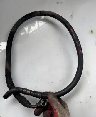 Audi A8 S8 D2 4D Power steering hose/pipe/line 32442
