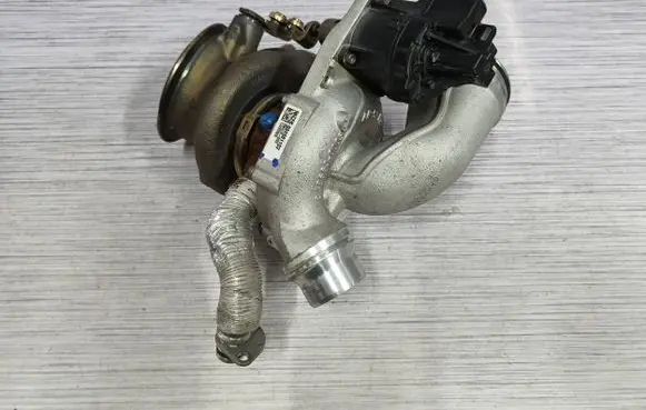 Mini Cooper Countryman F60 Turbo 9845811 11659845811