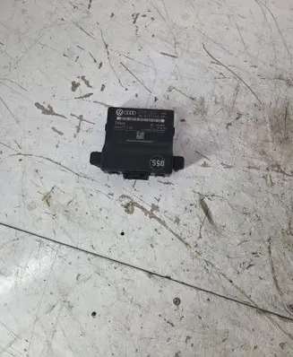 Volkswagen PASSAT B6 Gateway control module 3C0907530A 402063