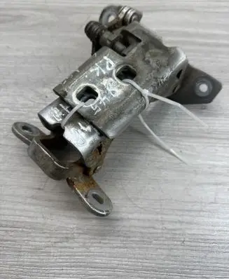Front door hinge set