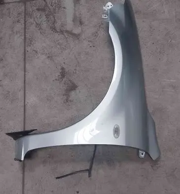 Mazda 6 Fender 995588BL