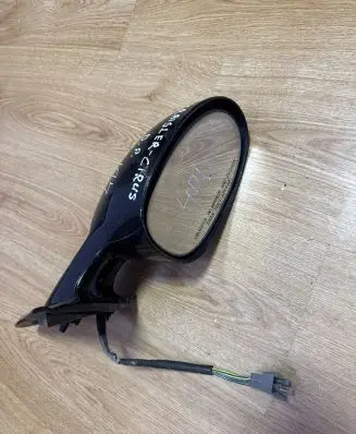 Chrysler Cirrus Front door electric wing mirror
