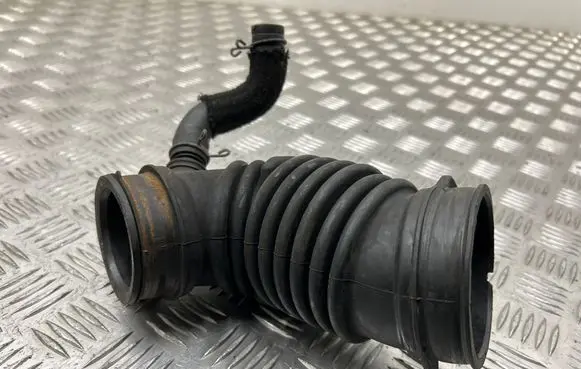 Toyota Verso Turbo air intake inlet pipe/hose 178810R020
