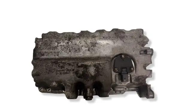 Volkswagen PASSAT B5 Oil sump 03G103603 30679600
