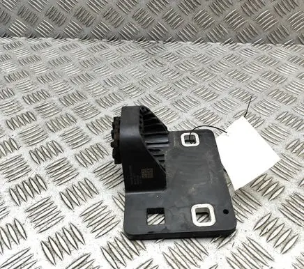 Cupra Born Radiator support slam panel bracket 1EA121367F