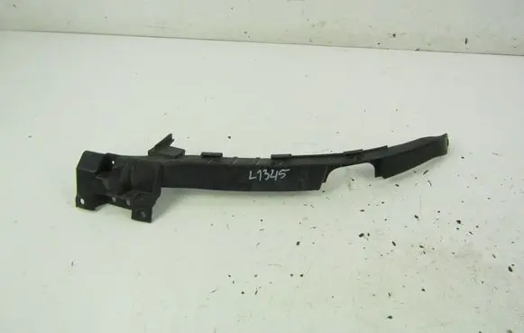 Opel Insignia A Front bumper mounting bracket 13250570
