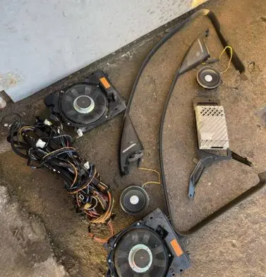 BMW 1 F20 F21 Audio system kit 20117310 B1000E0D2554961