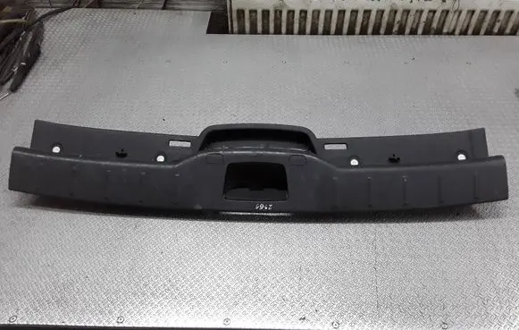 Volvo V50 Trunk/boot sill cover protection 09486875