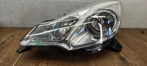 Citroen DS3 Headlight/headlamp 9673814980