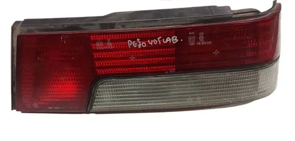 Peugeot 405 Rear/tail lights 7R011201