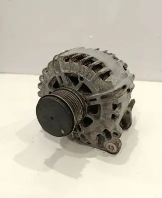 Audi A3 S3 8P Generator/alternator 03L903023A