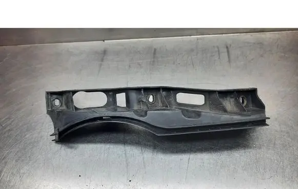 Volkswagen PASSAT B6 Front bumper mounting bracket 3C0807889