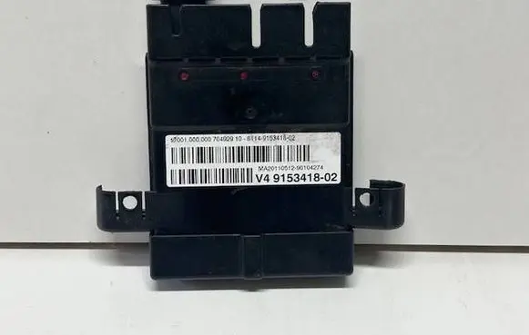 BMW 5 F10 F11 Current control relay 70492910 9153418