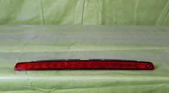 Skoda Octavia Mk3 (5E) Third/center stoplight
