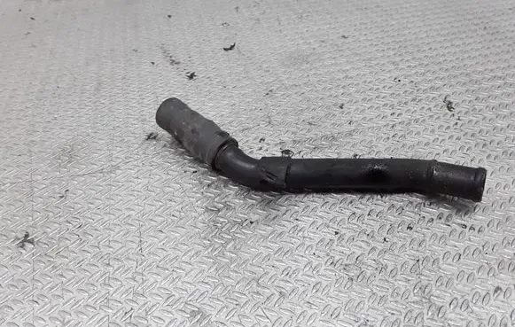 Ford Mondeo Mk III Engine coolant pipe/hose