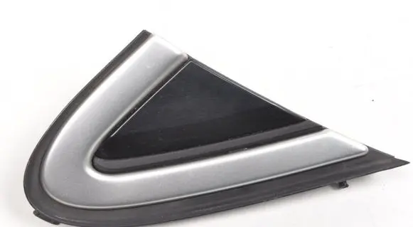 Volvo V40 Front arch trim 31349230