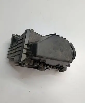 Air filter box