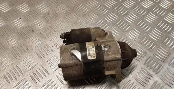 Mercedes-Benz A W168 Starter motor 0051512101 D7E18