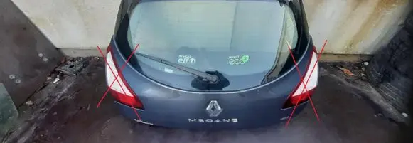Renault Megane III Tailgate/trunk/boot lid LAK.TEKPN