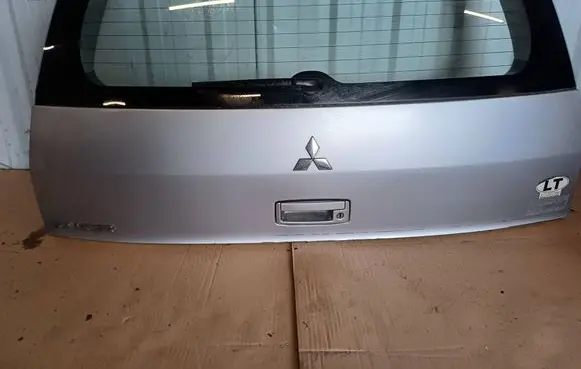 Mitsubishi Lancer Tailgate/trunk/boot lid