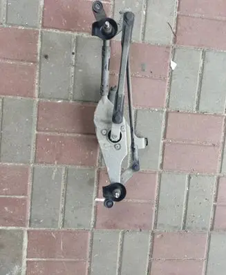 Hyundai Tucson TL Front wiper linkage 98100D3000 035246140