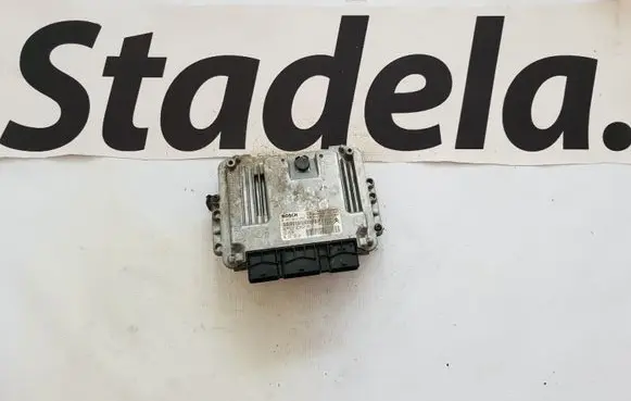 Peugeot 407 Engine control unit/module 0281012984