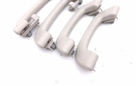BMW 2 Active Tourer U06 A set of handles for the ceiling