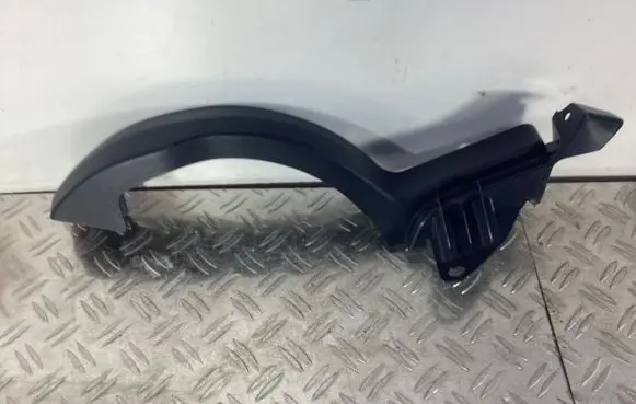 Lexus RC Tailgate/trunk/boot hinge 6457224011