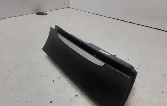 Volkswagen PASSAT B6 Car ashtray 3C0863284 318220100 3C0857961