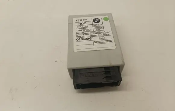 BMW 7 E65 E66 Tire pressure control unit 6762257 400001182 053120100311