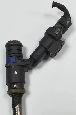 Mercedes-Benz B W245 Fuel injector A0000788749