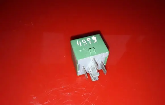Citroen C4 Grand Picasso Other relay 35A03531