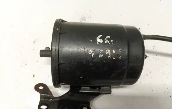 Mazda 626 Active carbon filter fuel vapour canister 