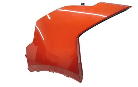 Rear fender molding trim