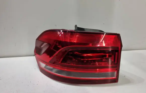 Volkswagen Touran III Rear/tail lights 5TA945207A