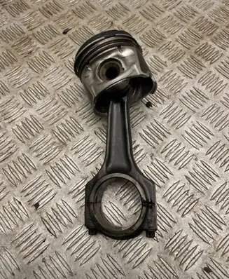 Chrysler Grand Voyager IV Piston with connecting rod 4457