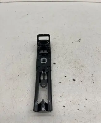 Volkswagen Golf VIII Seat belt height adjuster 565857819A
