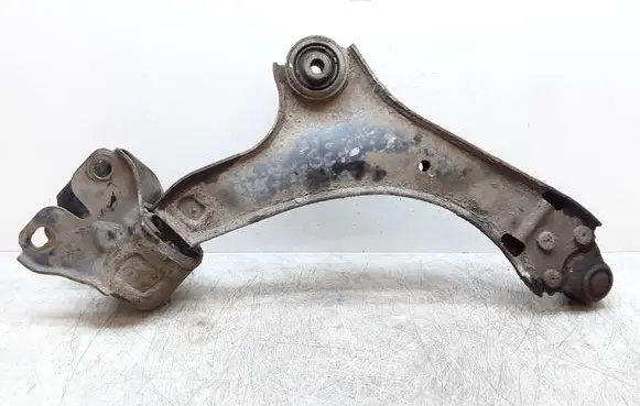 Volvo XC70 Front lower control arm/wishbone