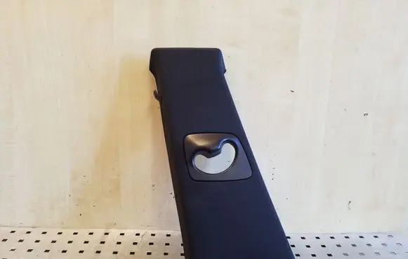 (B) pillar trim (top)