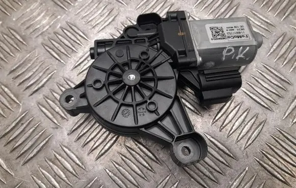 Ford Explorer VI Front door window regulator motor CM094020B