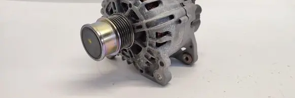 Seat Arona Generator/alternator 04E903015