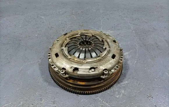 Volkswagen PASSAT B5.5 Clutch set kit 324020611