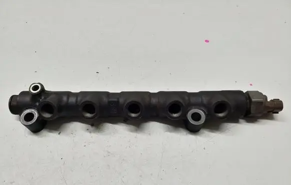Toyota RAV 4 (XA20) Fuel main line pipe 8945812020