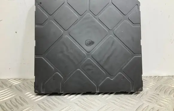 Audi A3 S3 8V Comfort/convenience module 5Q0937084AJ